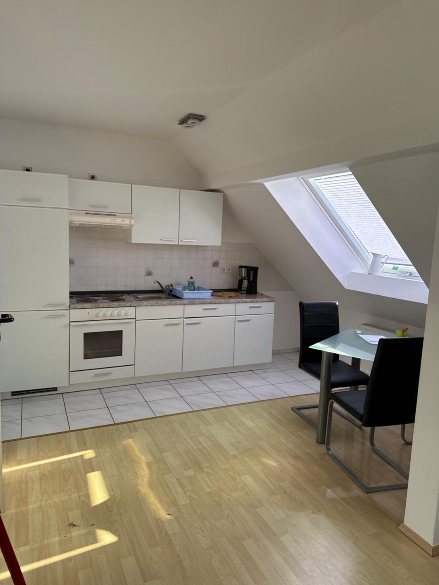 Kuschelige Dachgeschosswohnung Am Clarapark Leipzig Ngoại thất bức ảnh