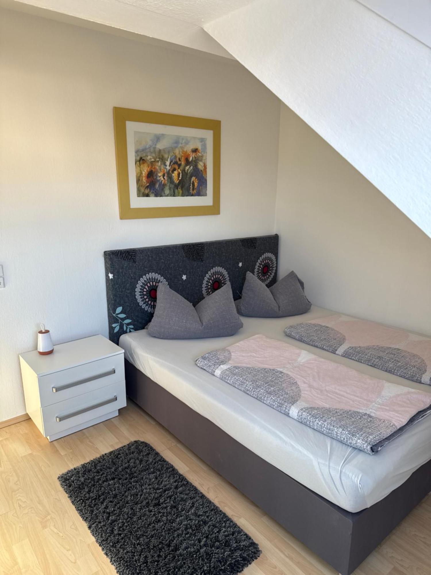 Kuschelige Dachgeschosswohnung Am Clarapark Leipzig Ngoại thất bức ảnh