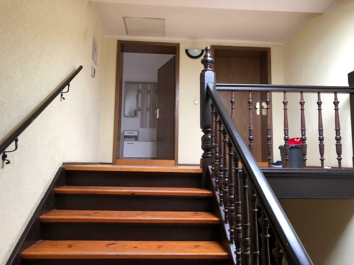 Kuschelige Dachgeschosswohnung Am Clarapark Leipzig Ngoại thất bức ảnh